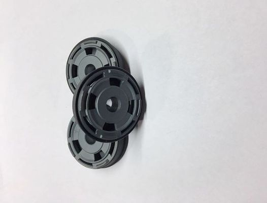 ความลาดชัน 0.09 แรงเสียดทานต่ำแรงสั่นสะเทือนลูกสูบ PTFE Band บน OD ที่ใช้ในรถบรรทุกช็อก